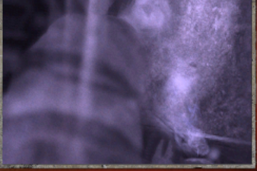 紅い着物の少女